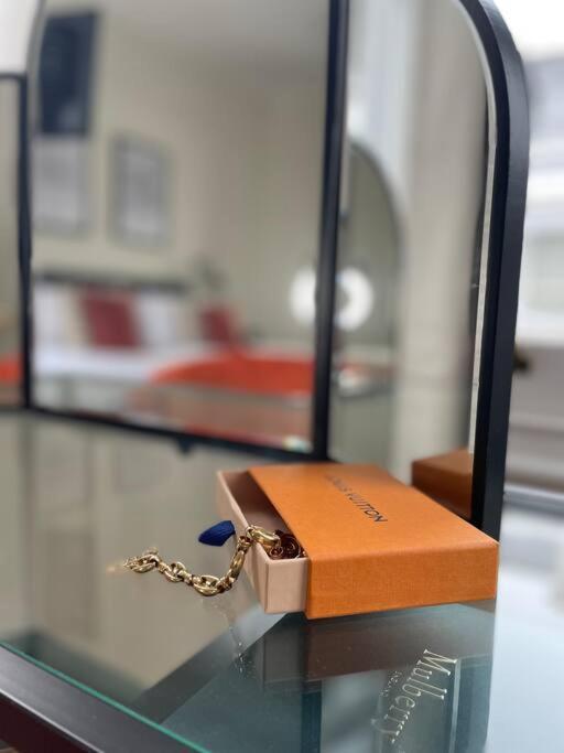 New Luxury For 2024 - Central Plymouth House - Sleeps 10 - Access To Plymouth Town - Close To The Barbican - Pets Welcome - Parking Available - By Luxe Living By Sophia Luaran gambar